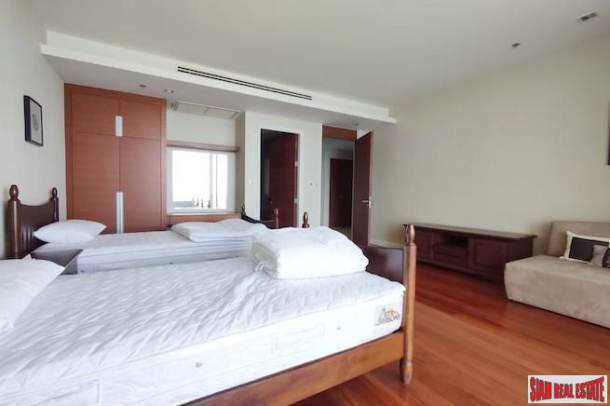 Luxury Beachfront condos for Sale in Naklua, Pattaya - Three Bedroom-13