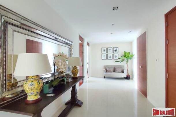 Luxury Beachfront condos for Sale in Naklua, Pattaya - Three Bedroom-17