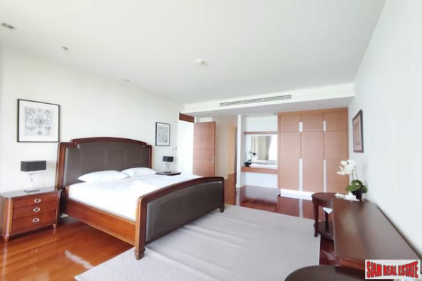 Luxury Beachfront condos for Sale in Naklua, Pattaya - Three Bedroom-9