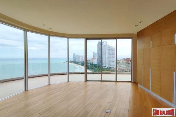 Luxury Beachfront condos for Sale in Naklua, Pattaya - Penthouse - Four Bedroom-9