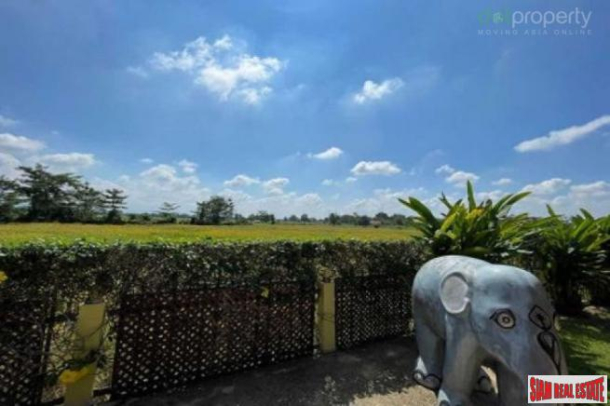 Private 2 Bed Pool Villa with Lovely Mountain Views at Doi Saket, Chiang Mai-4