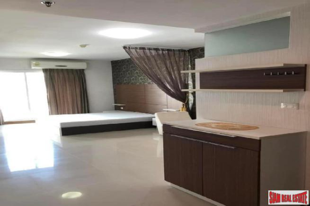 Supalai River Resort | Amazing 1 Bed Condo for Sale in Bangna-2