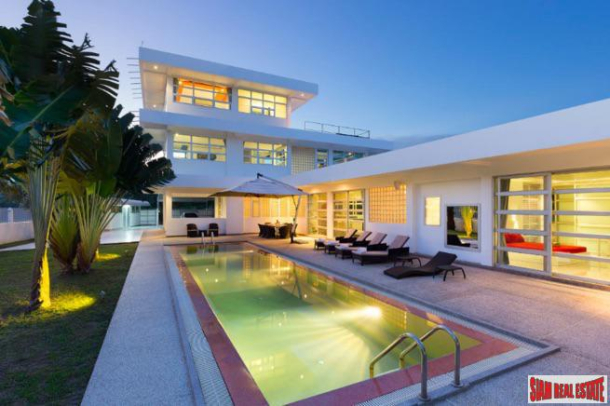 Exclusive Five Bedroom Pool Villa on a Huge 1 Rai Land Plot for Rent in Rawai-12