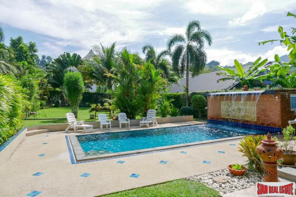 Exceptional Two- Storey Three Bedroom Pool Villa for Sale in Mission Hills-30