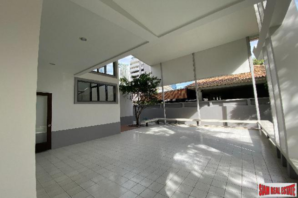 Amazing Spacious 3 Bedroom House for Rent in Nana-9