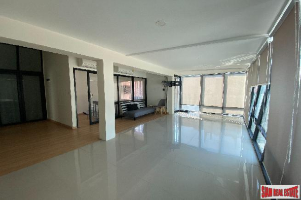 REN Sukhumvit 39 | Amazing Spacious Commercial Space for Rent in PhromPhong-1