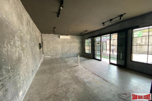 REN Sukhumvit 39 | Amazing Spacious Commercial Space for Rent in PhromPhong-5