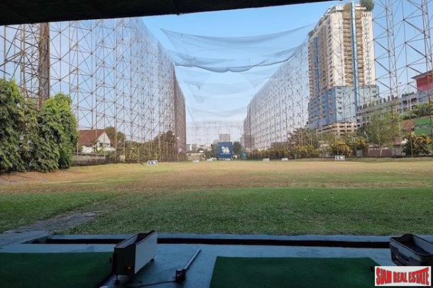 Land with 8 Rai Golf Driving Range + Three Bedroom House for Sale in Chatuchak-3
