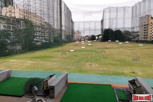 Land with 8 Rai Golf Driving Range + Three Bedroom House for Sale in Chatuchak-9