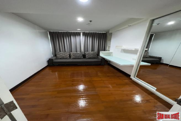 Grand Langsuan | 3 Bed 2 Bath Corner Unit With Great Natural Light And Stunning City Views For Rent In Proximity To Multiple BTS Lines | Bangkok-13