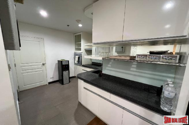 Grand Langsuan | 3 Bed 2 Bath Corner Unit With Great Natural Light And Stunning City Views For Rent In Proximity To Multiple BTS Lines | Bangkok-14