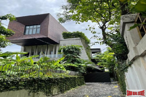 Ekkamai Modern Pool Villa | Standalone House With 5 Bed 6 Bath And 2 Private Swimming Pools For Sale In Ekkamai Area Of Bangkok-1