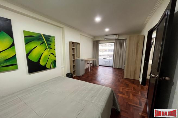 Saranjai Mansion | Newly Renovated Large 1 Bed Condo for Sale with City Views on the 15th Floor, Sukhumvit Soi 6-18