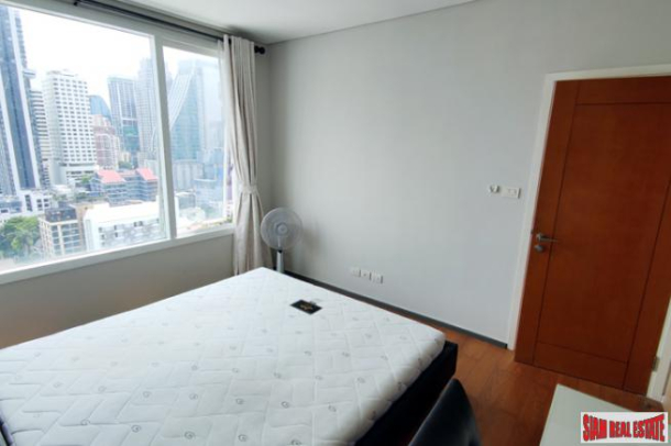 Wind Sukhumvit 23 | Beautiful One Bed Corner Unit on High Floor at Asoke-8