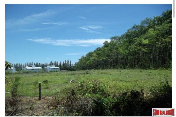 Large 11 Rai Land Plot for Sale in Cape Yamu - Excellent Investment Opportunity-1