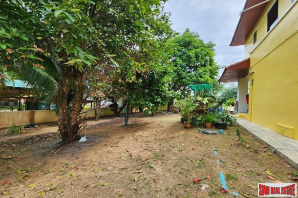 Large Two Storey, Three Bedroom House for Rent in the Heart of Rawai-16