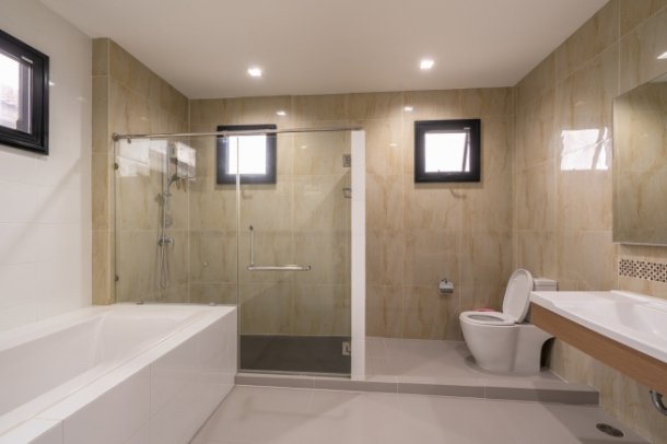 Vararom Premium | Luxurious 4-Bedroom, 5-Bathroom Dream Home for Sale-8