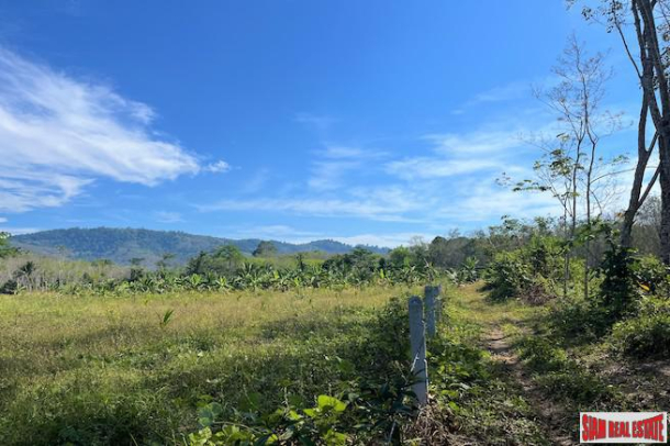 6 Rai Land Plot with Mountain Views and Near Natai Beach for Sale in Takua Tung, Phang Nga-4