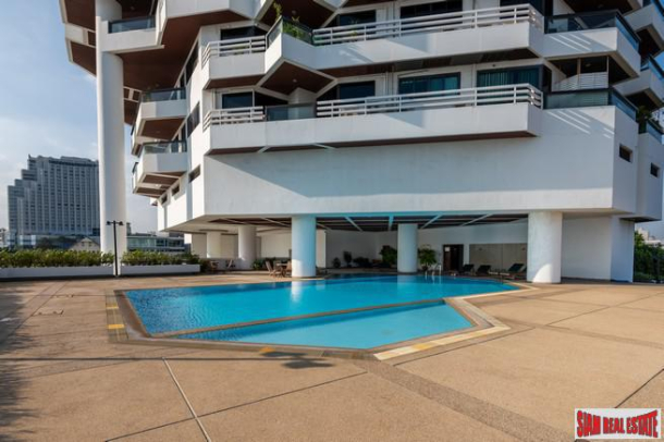 Salintara Condominium | Luxury 4 Bed Condo with River and City Views and Large Balconies on the 24th Floor on the Chao Phraya River-25