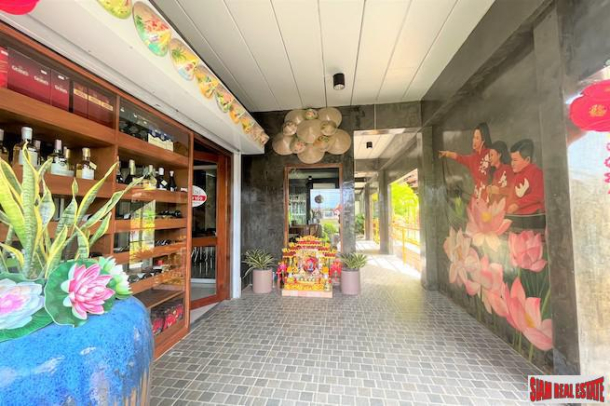 Profitable Restaurant + 5 Bedroom House for Sale in  Khok Kloi, Phang Nga-6