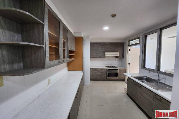 3 Bed 3 Bath Condo For Rent In Pet Friendly Peaceful Compound Located Just Minutes Walk From BTS Phrom Phong, Bangkok-12