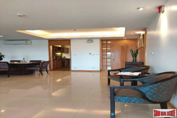 2 Bed 2 Bath Condo For Rent In Pet Friendly Building Just Minutes Walk To MRT Lumpini Bangkok-4