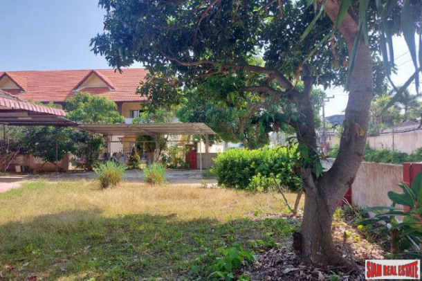 688 Sqm Land Plot with Storage House for Sale in Saiyuan Area of Rawai-3