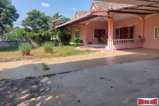 688 Sqm Land Plot with Storage House for Sale in Saiyuan Area of Rawai-5