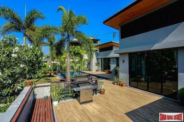 Nai Harn Baan Bua | Beautiful Four Bedroom Pool Villas for Sale in an Exclusive Nai Harn Estate-18