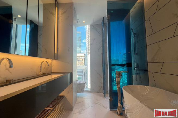 The Estelle | Ultra Luxury 2+1 Bed on the 11th Floor Located on Sukhumvit 26, 150 meters from Phrom Phong BTS/Emporium - Urgent Sell before Transfer!-6