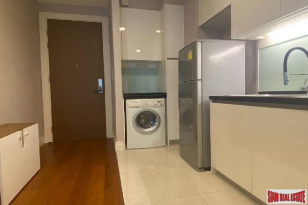 Bright Sukhumvit 24 | 2 Bedrooms and 2 Bathrooms for Sale in Phrom Phong Area of Bangkok-9