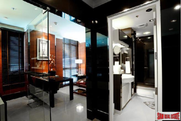 The Master Centrium Condominium | 1 Bedroom and 2 Bathrooms for Rent in Asoke Area of Bangkok-12