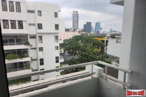 Siam Penthouse 2 | 3 Bedrooms and 2 Bathrooms for Rent in Sathon Area of Bangkok-20