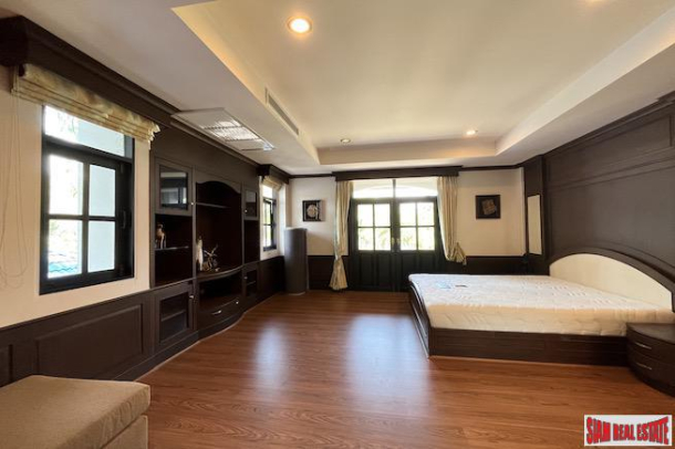 Four Bedroom Family Mansion with Private Pool and Gardens for Sale in Nong Thale-15