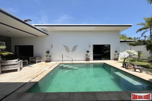 New One Storey U-Shaped Private Pool Villa for Sale in Nong Thaley-2