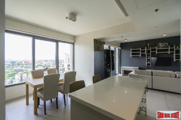 The Lofts Ekkamai | 2 Bedrooms and 2 Bathrooms for Sale in Phrom Phong Area of Bangkok-2