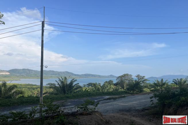 Sea View Land Plot Over 18 Rai for Sale in Takua Thung, Phang Nga-4