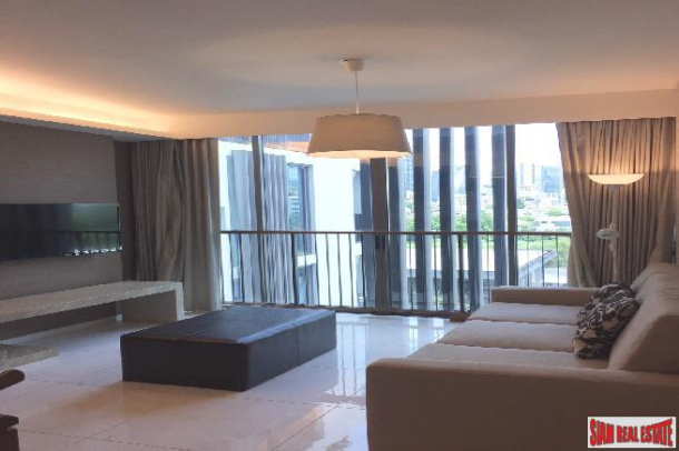 Siamese Thirty Nine | Spacious 2-Bedroom Condo with Private Balcony, Prime Location in Sukhumvit 39-9