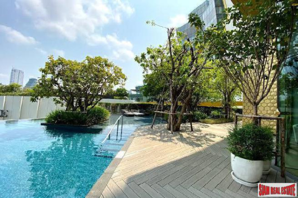 Magnolias Waterfront Residences | Luxurious Condo with Stunning Views, 3 Bedrooms, and Prime Location in Krung Thonburi-2