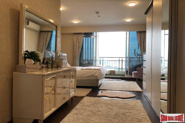Supalai Prima Riva | Luxurious 2-Bedroom Condo with Stunning City Views-8