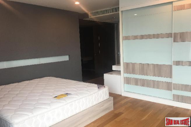 Ideal 24 | Spacious 14th-floor 4-Bedroom Condo with Abundant Natural Light and Serene Ambiance, Bangkok-5