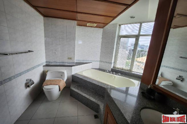 Suan Phinit Place | Spacious 2-Bedroom Condo with Beautiful Views, Chong Nonsi-16