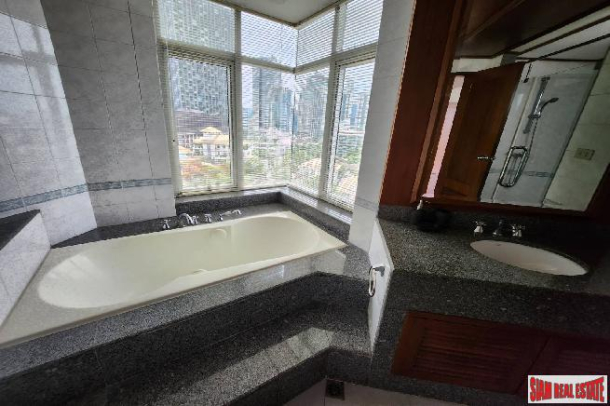 Suan Phinit Place | Spacious 2-Bedroom Condo with Beautiful Views, Chong Nonsi-17