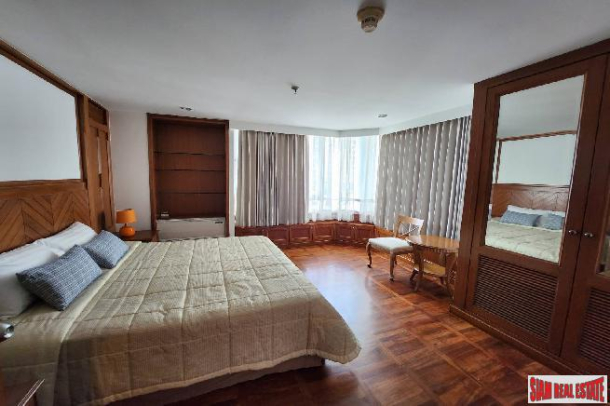 Suan Phinit Place | Spacious 2-Bedroom Condo with Beautiful Views, Chong Nonsi-6
