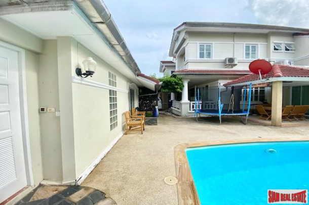 Land & House Park | Extra Large Five Bedroom with Swimming Pool for Sale in Chalong-12