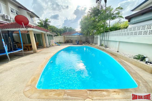 Land & House Park | Extra Large Five Bedroom with Swimming Pool for Sale in Chalong-13