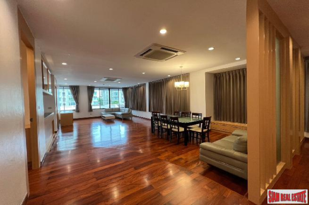 Academia Grand Tower Condominium | 3 Bedrooms and 2 Bathrooms for Sale in Phrom Phong Area of Bangkok-11