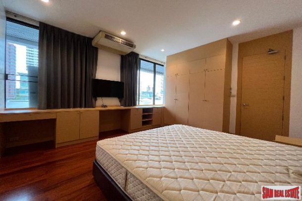Academia Grand Tower Condominium | 3 Bedrooms and 2 Bathrooms for Sale in Phrom Phong Area of Bangkok-29