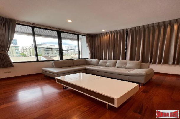 Academia Grand Tower Condominium | 3 Bedrooms and 2 Bathrooms for Sale in Phrom Phong Area of Bangkok-8