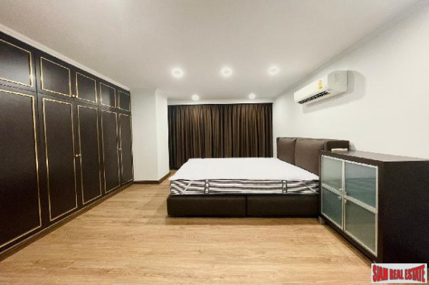 Academia Grand Tower Condominium | 3 Bedrooms and 2 Bathrooms for Sale in Phrom Phong Area of Bangkok-4